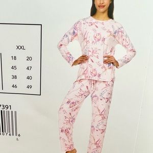New Flora Nikrooz Women's 2-piece PJ Set Pink  super soft